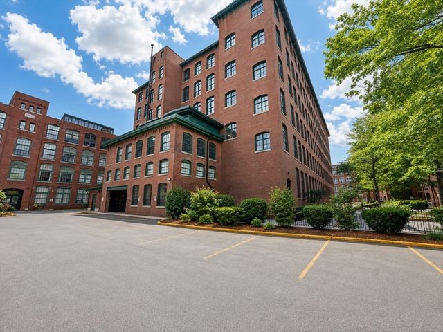 200 Market St 204, Lowell, MA 01852