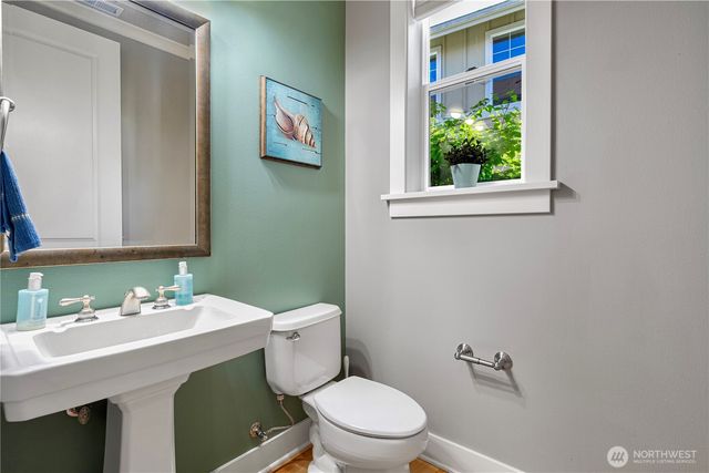 6611 Waterton Circle, Mukilteo, WA 98275