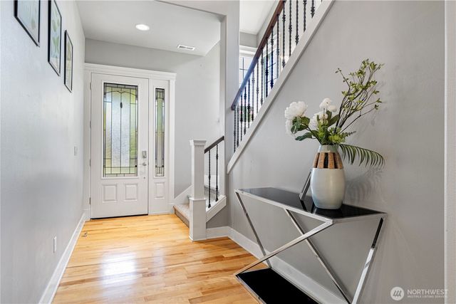 6611 Waterton Circle, Mukilteo, WA 98275