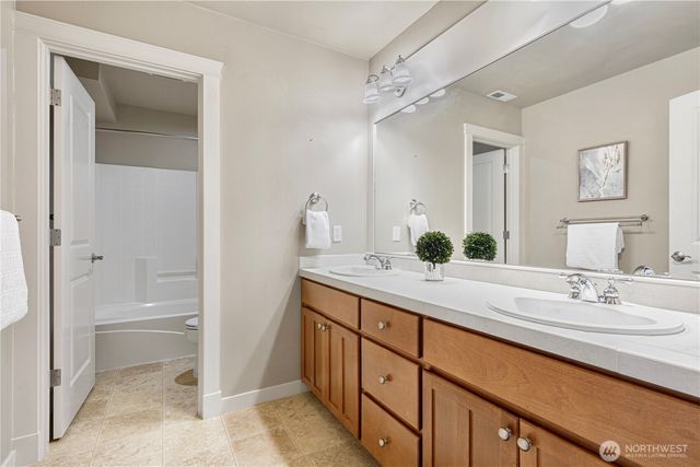 6611 Waterton Circle, Mukilteo, WA 98275