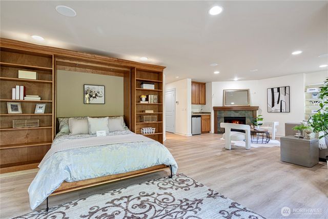 6611 Waterton Circle, Mukilteo, WA 98275
