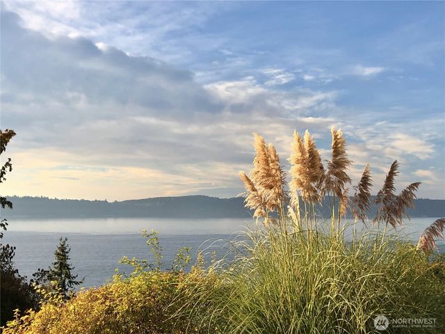 6611 Waterton Circle, Mukilteo, WA 98275