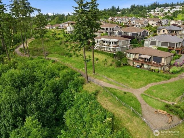 6611 Waterton Circle, Mukilteo, WA 98275