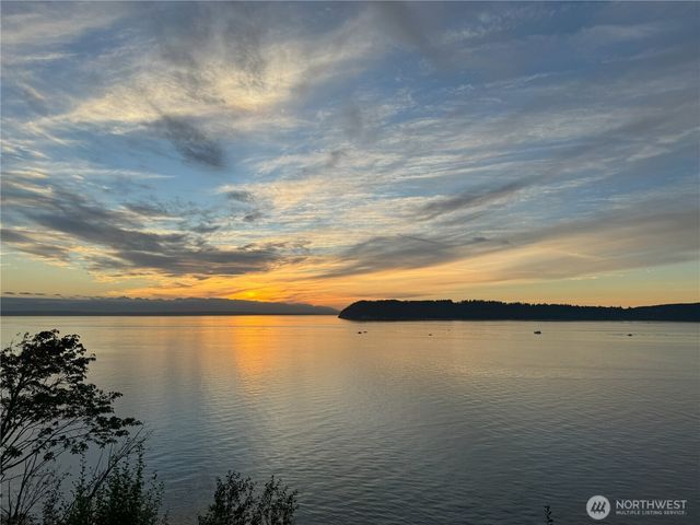 6611 Waterton Circle, Mukilteo, WA 98275