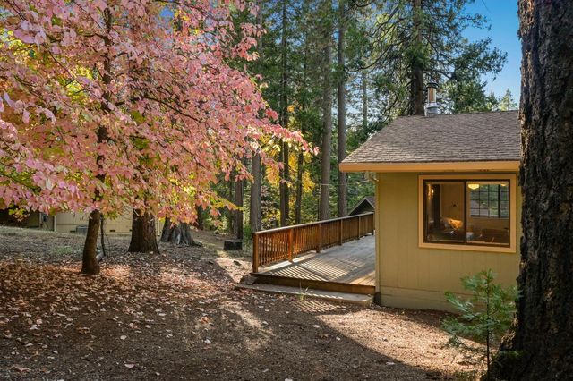 1109 Wawona Way, Arnold, CA 95223