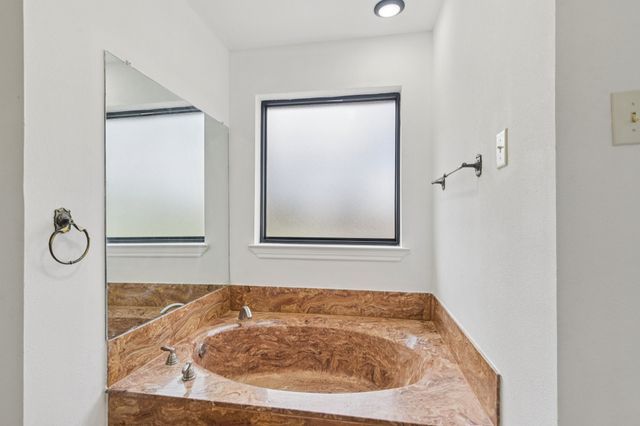 4903 Sachse Road, Sachse, TX 75048