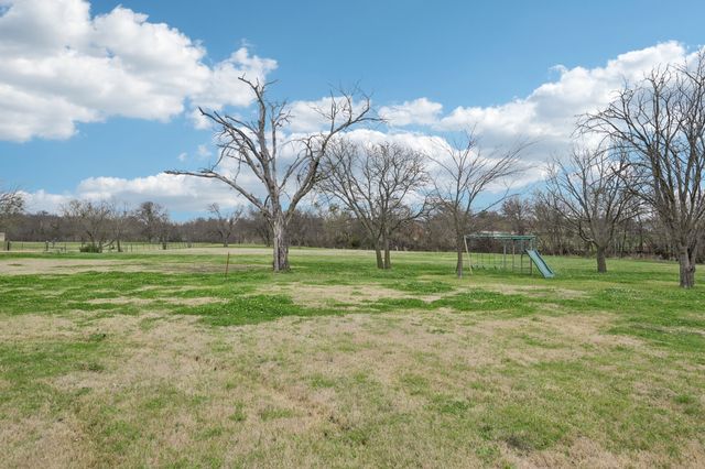 4903 Sachse Road, Sachse, TX 75048