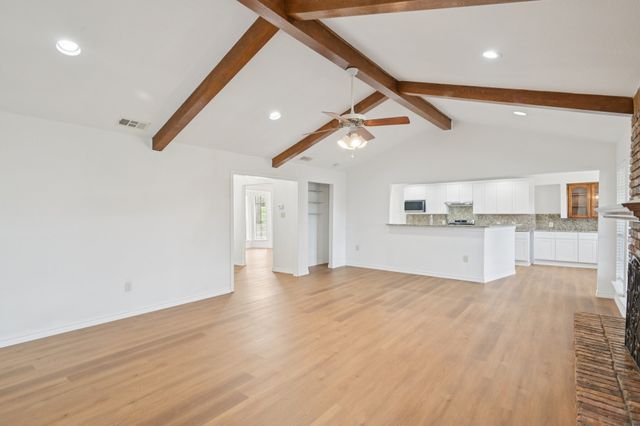 4903 Sachse Road, Sachse, TX 75048