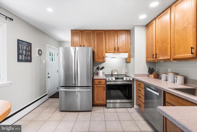217 CHESTNUT, Newtown Square, PA 19073