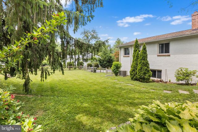 217 CHESTNUT, Newtown Square, PA 19073