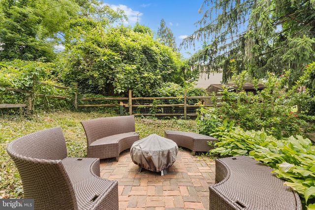 217 CHESTNUT, Newtown Square, PA 19073