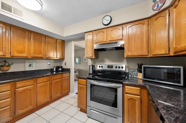 2215 Villanova Street, Arlington, TX 76018