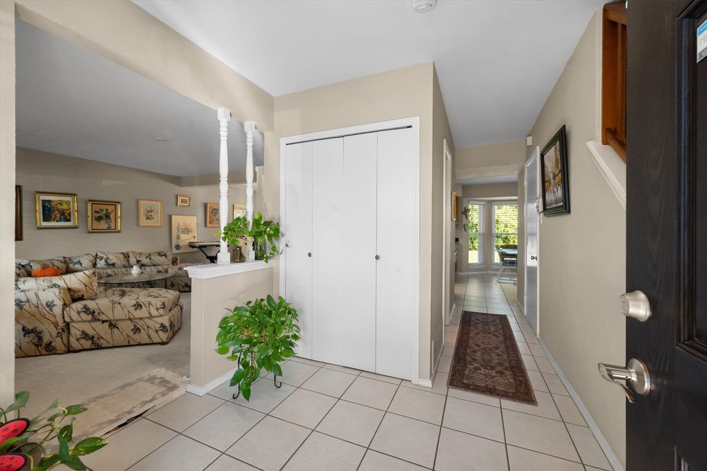 2215 Villanova Street, Arlington, TX 76018 — photo 2