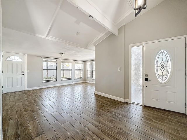 5108 RAVENSDALE WAY, Tampa, FL 33624