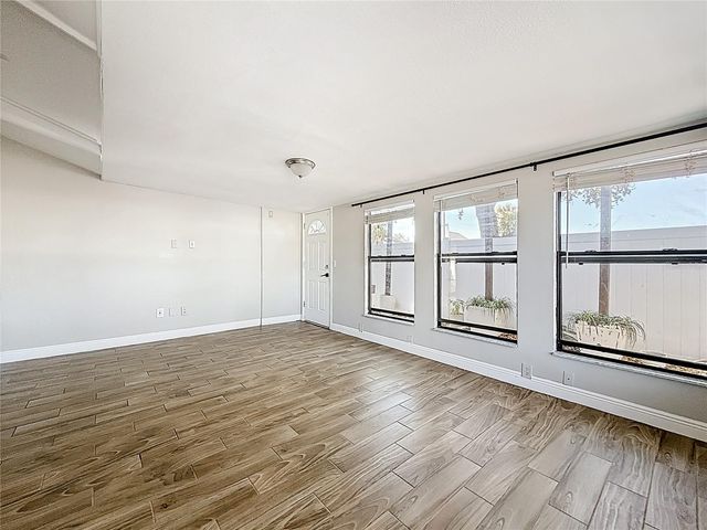 5108 RAVENSDALE WAY, Tampa, FL 33624