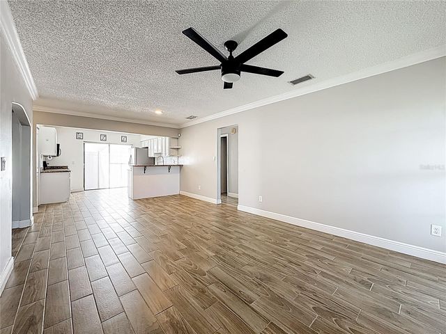 5108 RAVENSDALE WAY, Tampa, FL 33624