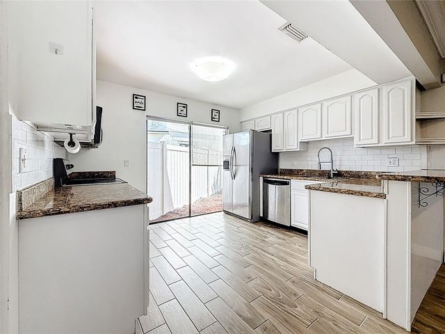 5108 RAVENSDALE WAY, Tampa, FL 33624