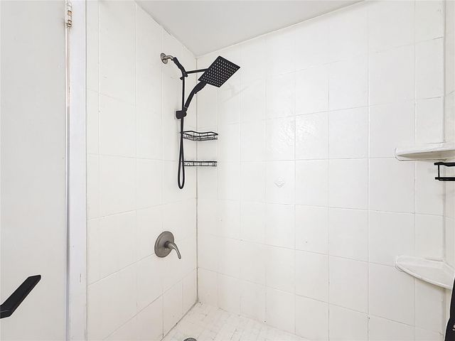 5108 RAVENSDALE WAY, Tampa, FL 33624