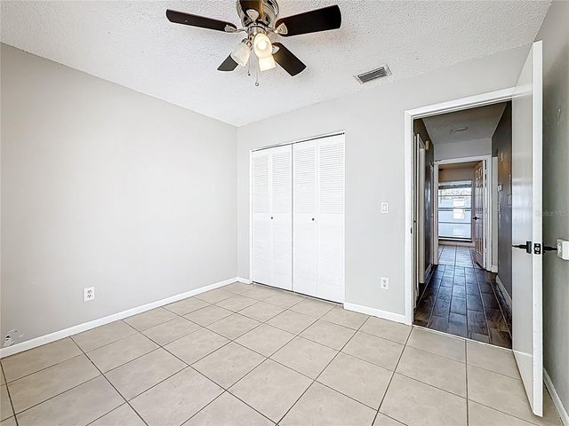 5108 RAVENSDALE WAY, Tampa, FL 33624