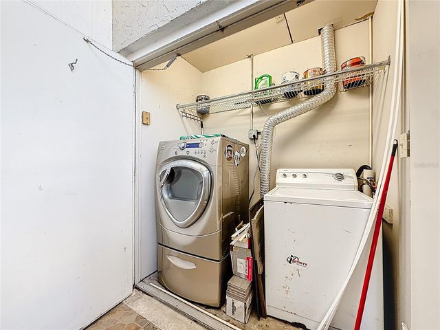 5108 RAVENSDALE WAY, Tampa, FL 33624