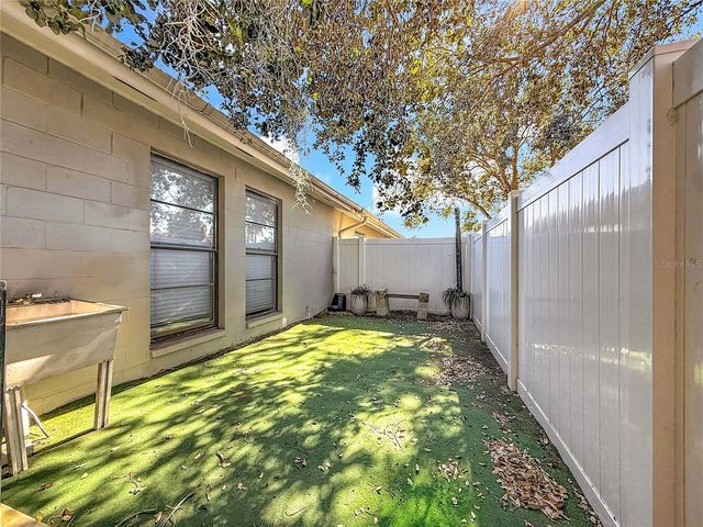 5108 RAVENSDALE WAY, Tampa, FL 33624