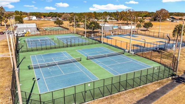 5108 RAVENSDALE WAY, Tampa, FL 33624