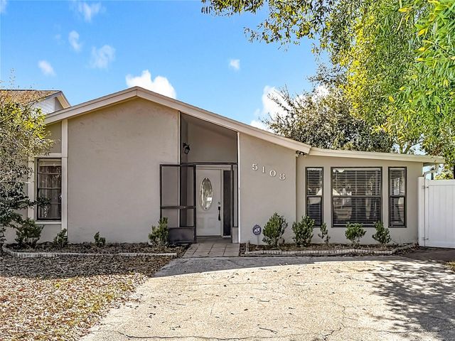 5108 RAVENSDALE WAY, Tampa, FL 33624