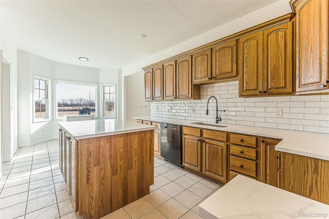 2611 Toben Road, Frenchtown Township, MI 48117