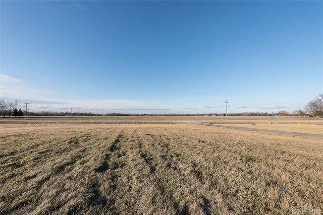 2611 Toben Road, Frenchtown Township, MI 48117