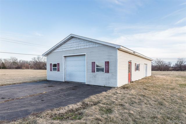 2611 Toben Road, Frenchtown Township, MI 48117
