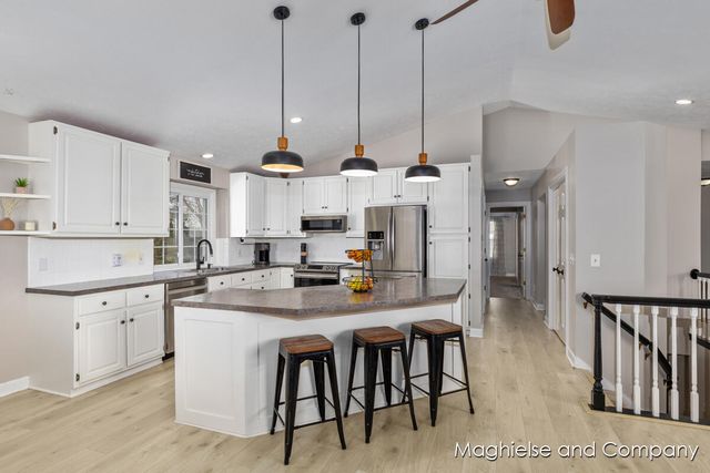 873 Northpointe Drive Sw, Byron Twp, MI 49315