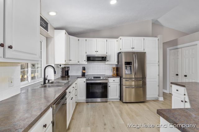 873 Northpointe Drive Sw, Byron Twp, MI 49315