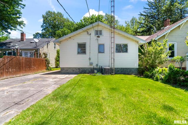 917 CLEVELAND Avenue, Springfield, IL 62704