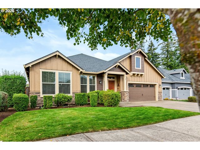 1335 S LARCH St, Canby, OR 97013