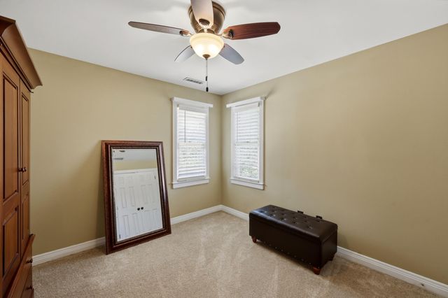 944 Rockbridge Road, Lexington, KY 40515