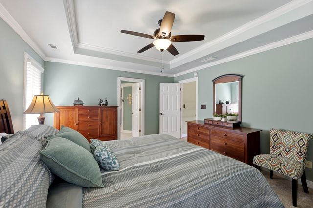 944 Rockbridge Road, Lexington, KY 40515
