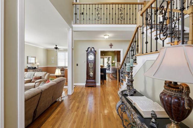 944 Rockbridge Road, Lexington, KY 40515