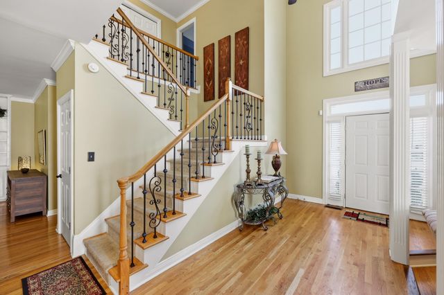 944 Rockbridge Road, Lexington, KY 40515