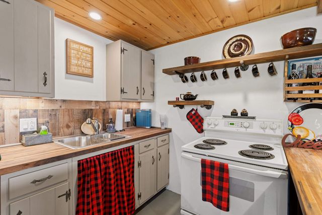 50 Gaumont Road, Windham, NH 03087