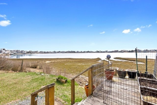 1 Basin Front Dr, Newbury, MA 01951