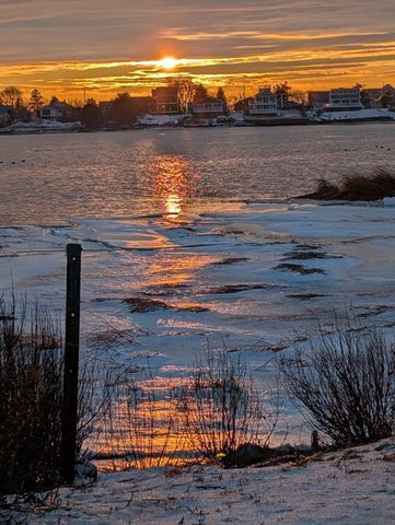 1 Basin Front Dr, Newbury, MA 01951