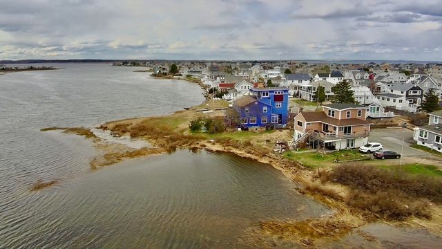 1 Basin Front Dr, Newbury, MA 01951