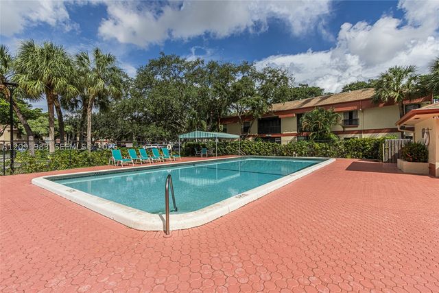 4161 S Carambola Cir S 2158, Coconut Creek, FL 33066
