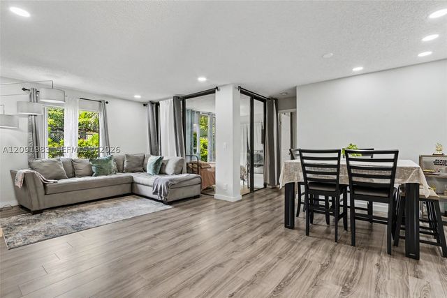 4161 S Carambola Cir S 2158, Coconut Creek, FL 33066