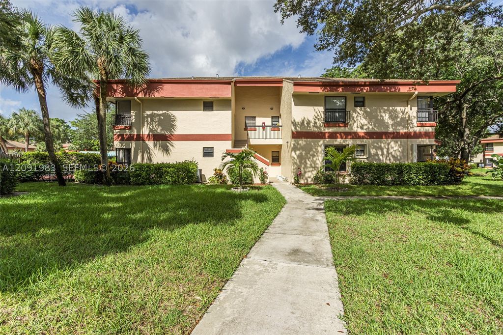 4161 S Carambola Cir S 2158, Coconut Creek, FL 33066