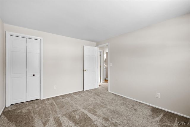 4000 Marlton Circle, Salina, NY 13090