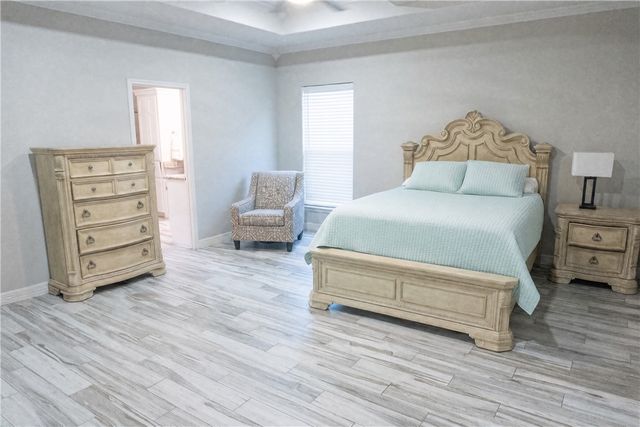 6518 Paddington Dr, Corpus Christi, TX 78414