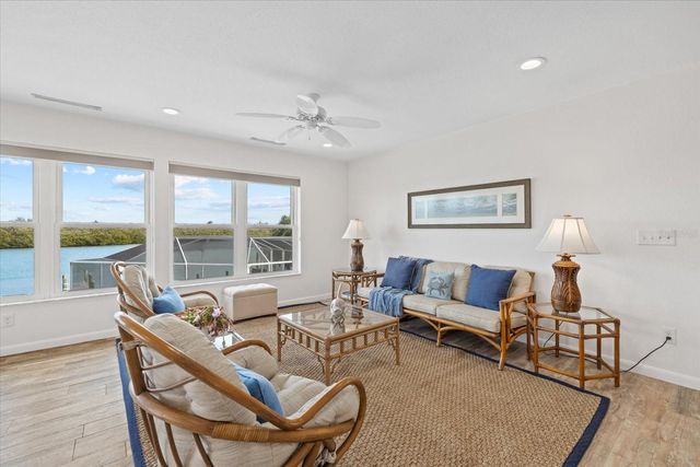 611 S CASEY KEY ROAD, Nokomis, FL 34275