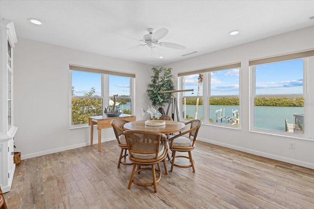 611 S CASEY KEY ROAD, Nokomis, FL 34275