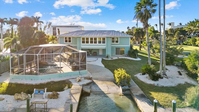 611 S CASEY KEY ROAD, Nokomis, FL 34275